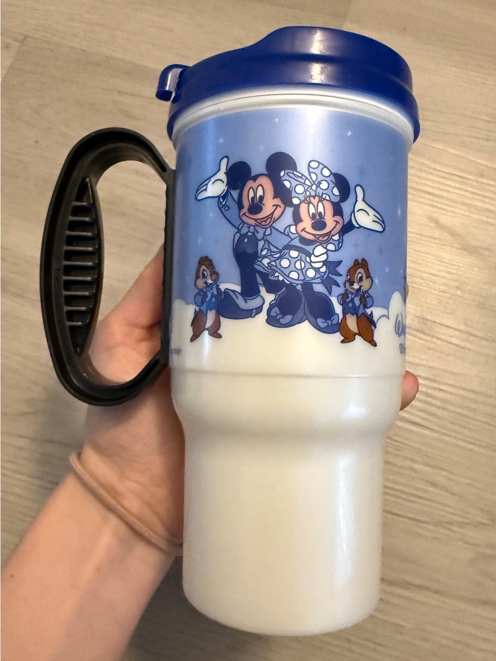 Walt Disney World Blue 16 oz Travel Mug w/ Lid Mickey Minnie Pluto Goofy Donald